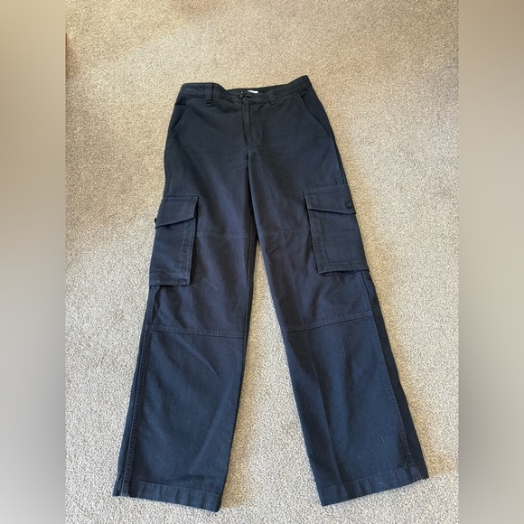 Aritzia TNA New Black Cargo Pants size 4 - Picture 2 of 6